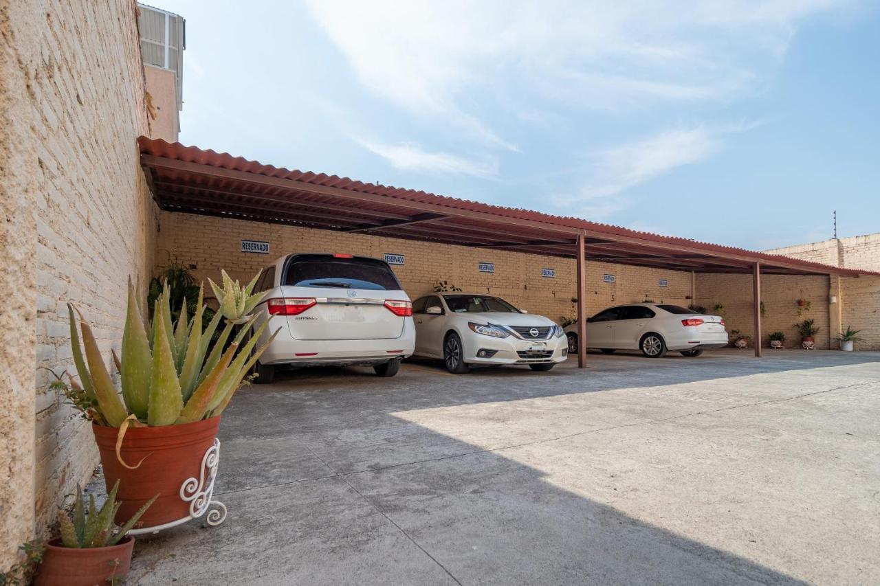 Hotel Casa Garatusa Yuriria المظهر الخارجي الصورة